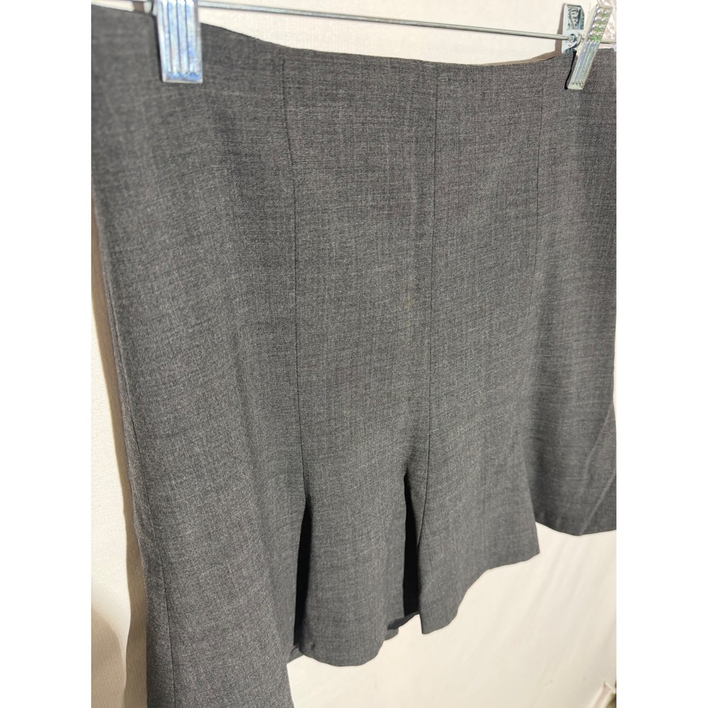 Express Curvy Gray Wool Blend Pleated Kick Flare Mini Skirt Size 2 EUC - Picture 3 of 8